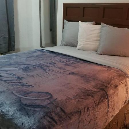 Hotel 2 Queen Beds Hotel Room 128 Booking Stillwater Eksteriør billede